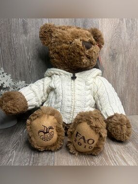 NWT FAO Schwarz 2010 Collectible TeddyBear 13th Edition Cable Knit Sweater Plush